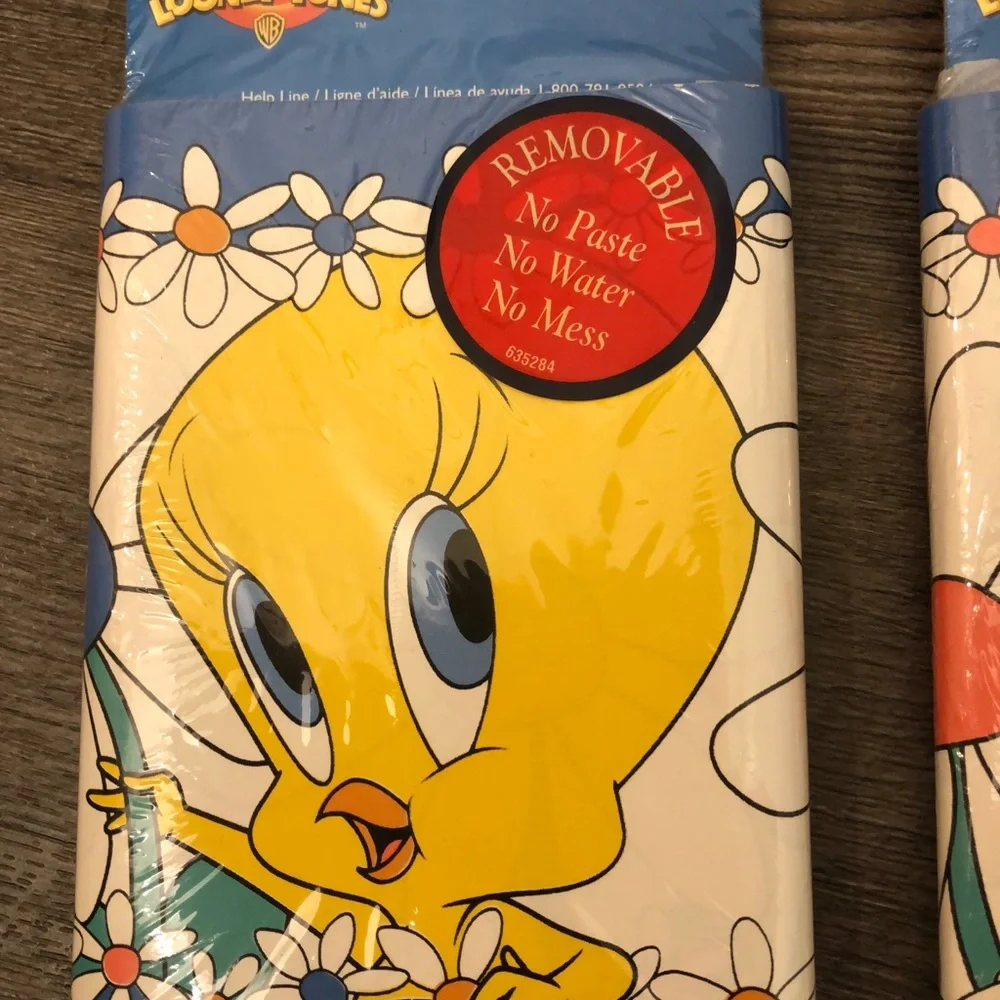 🆕 Looney Tunes self stick Border Tweety Bird (you get two) 10 yard x 6.75inches